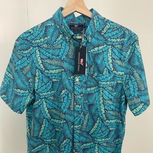 Vineyard Vines Hawaiian Button Down Shirt